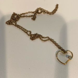 Vintage gold tone heart necklace with rhinestone